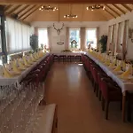 Und Haunschmid Han/Misafirhane