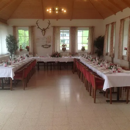 Und Haunschmid 여관 Rechberg