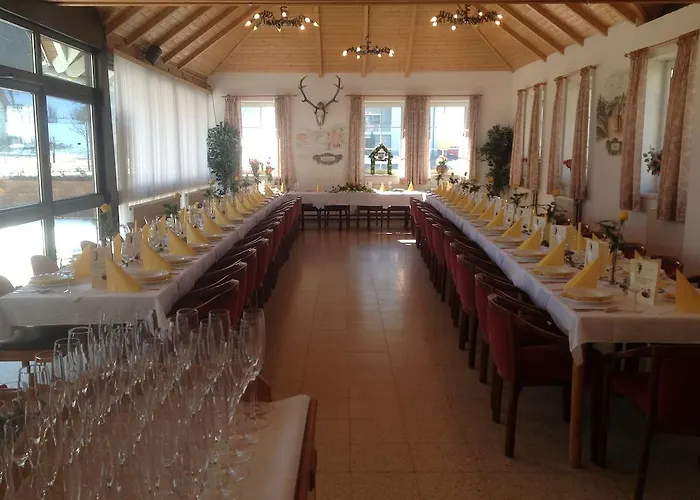 Und Haunschmid 宾馆